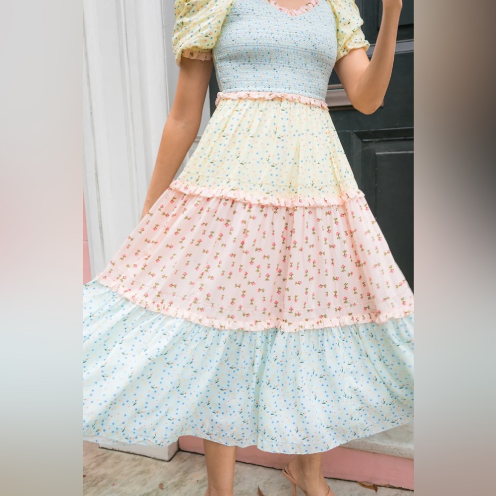 Ivy City Co “ Emily Dress” 

Size: Large